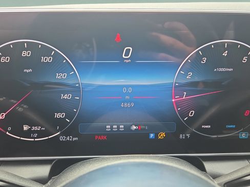 Certified 2026 Mercedes-Benz GLC 300 image 26