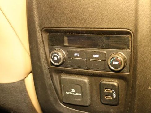 Used 2018 Buick Enclave Essence w/ Experience Buick Package AWD/4WD image 15