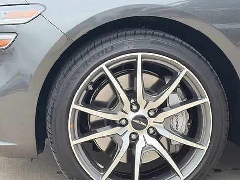 Used 2026 Genesis G70 2.5T RWD image 5
