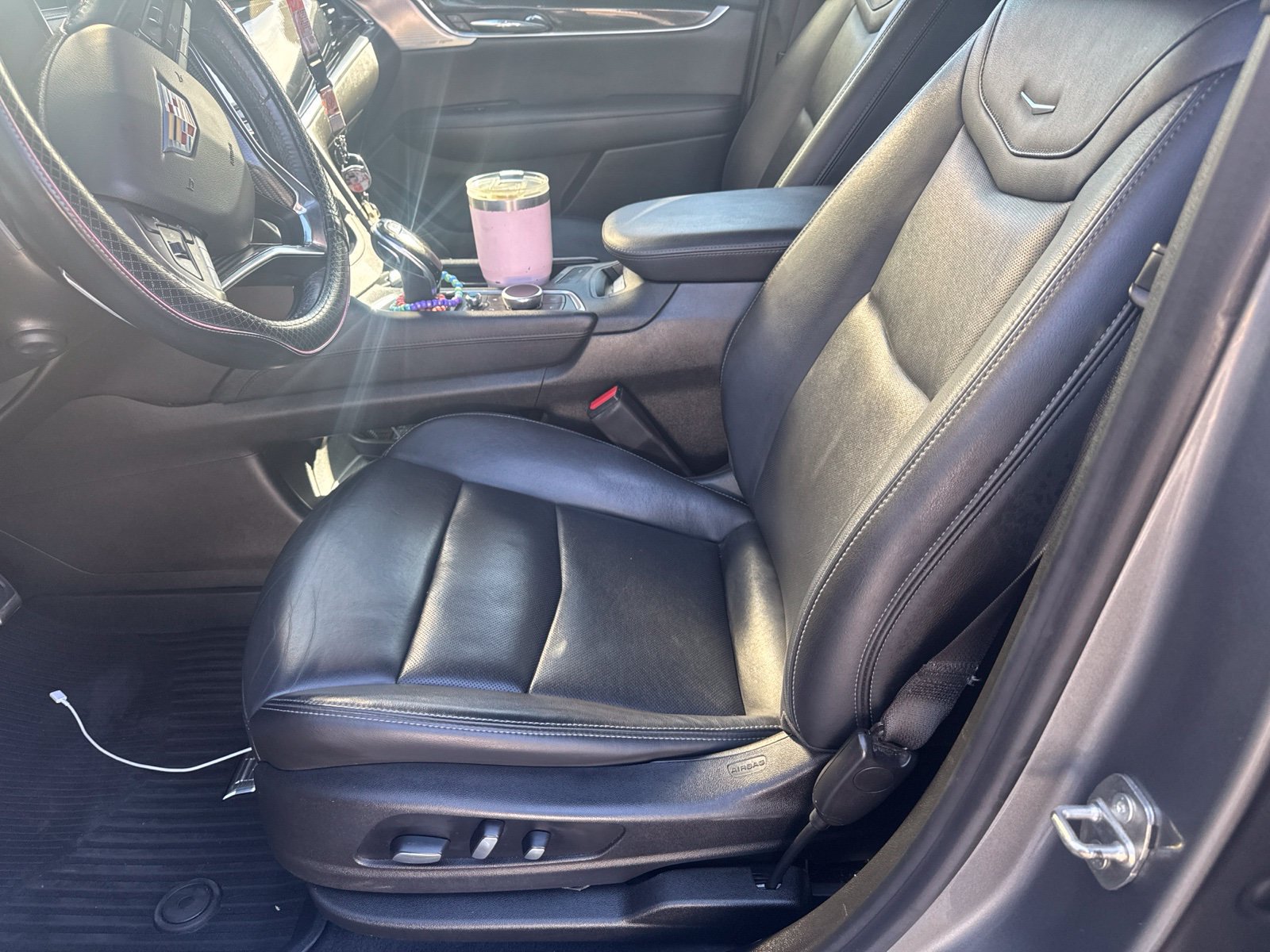 Used 2021 Cadillac XT6 Sport AWD/4WD image 5
