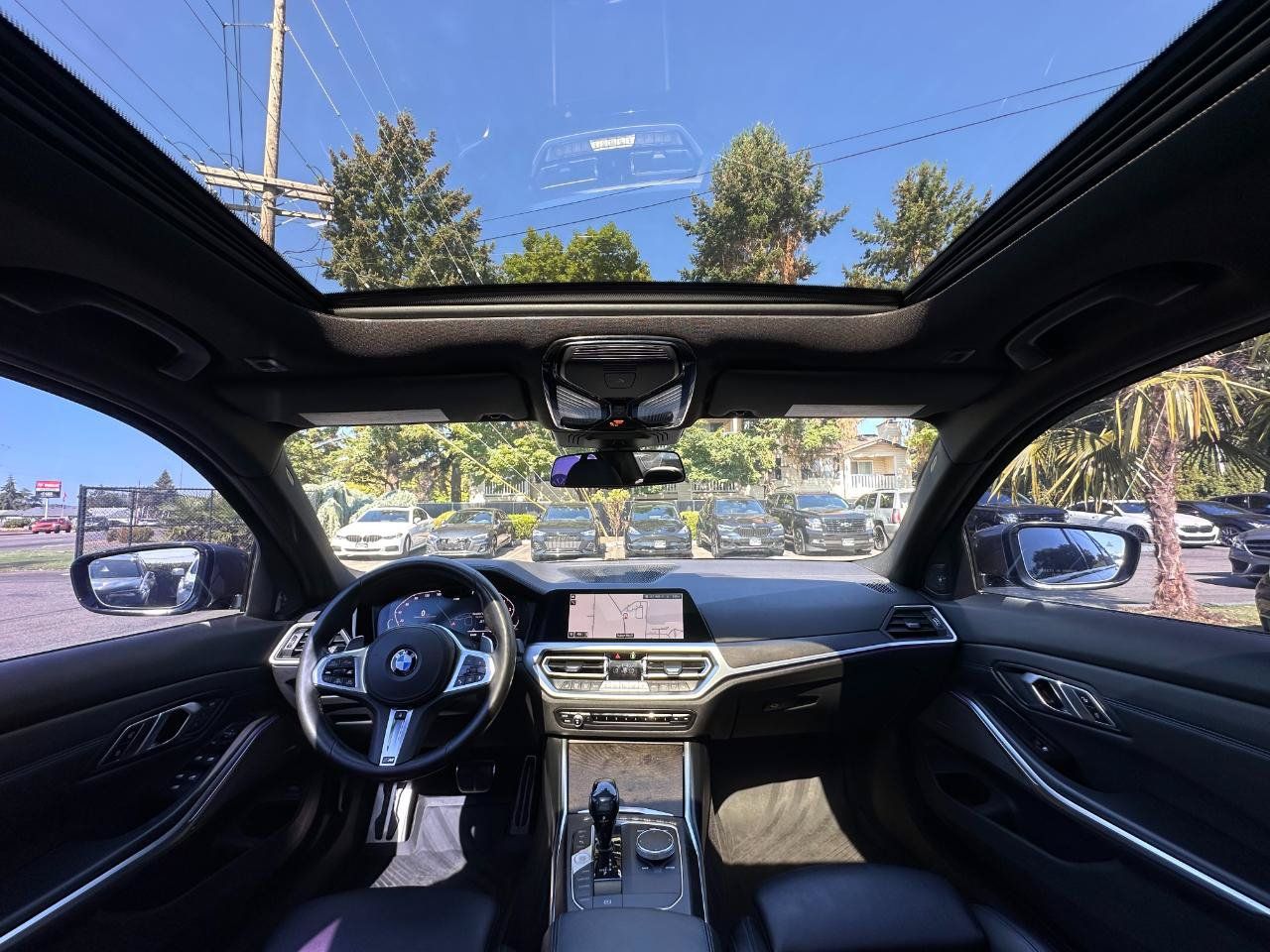 Used 2020 BMW 330i Sedan w/ Executive Package RWD image 8