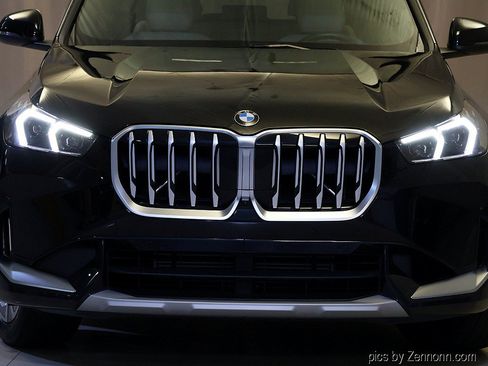 Certified 2025 BMW X1 xDrive28i w/ Technology Package AWD/4WD image 6
