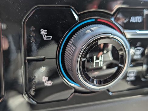 New 2026 Chevrolet Silverado 2500 LT image 21