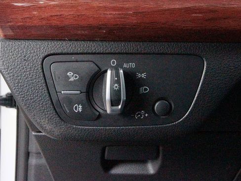 Used 2022 Audi Q5 2.0T Premium Plus image 15