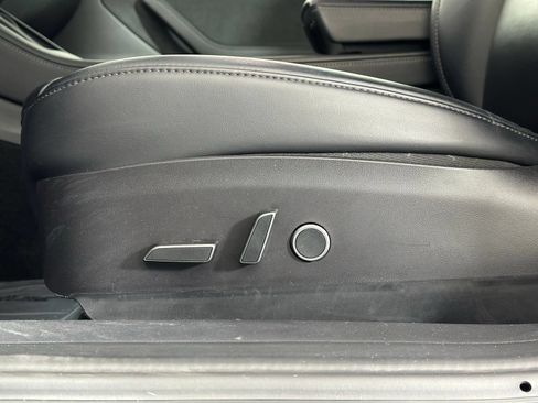 Used 2021 Tesla Model 3 Long Range AWD/4WD image 11