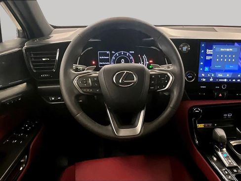 Used 2023 Lexus NX 350 AWD image 10