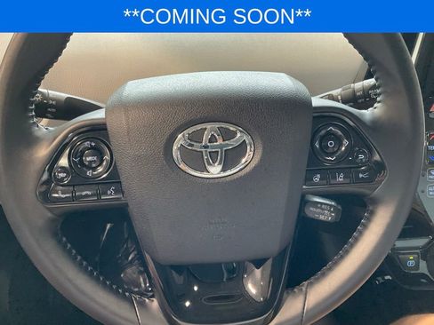 Used 2020 Toyota Prius Limited w/ Premium Convenience Package FWD image 11