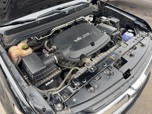 Used 2018 Chevrolet Colorado W/T w/ WT Convenience Package image 24