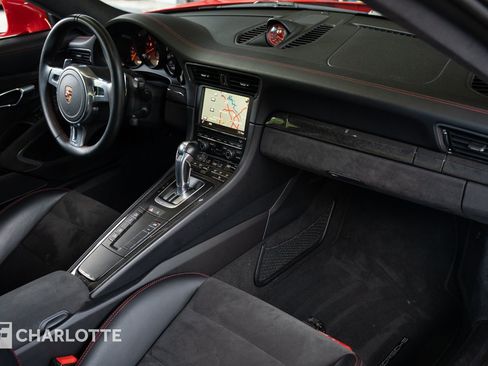 Used 2015 Porsche 911 GT3 RWD image 32