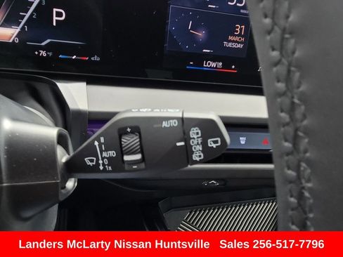 Used 2025 BMW X3 xDrive30i w/ Premium Package image 23