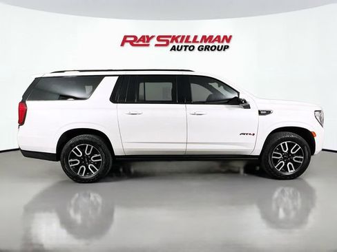 Used 2024 GMC Yukon XL AT4 w/ AT4 Premium Plus Package image 8