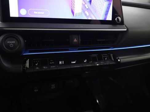 Used 2026 Toyota Prius AWD image 21