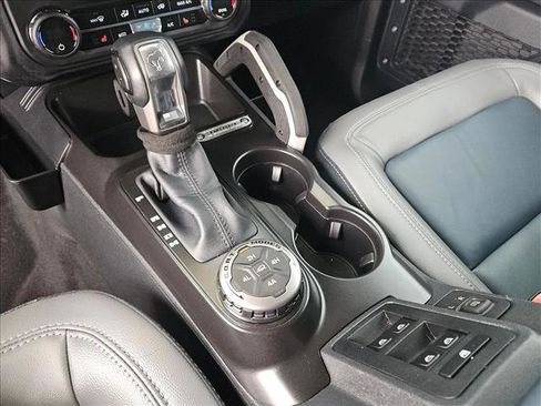 Used 2023 Ford Bronco Outer Banks image 12