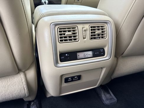 Used 2020 INFINITI QX60 Luxe w/ Essential Package image 39