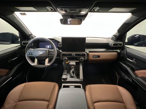 Used 2026 Toyota 4Runner Limited image 9