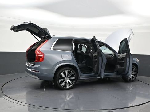 Used 2022 Volvo XC90 T8 Inscription w/ Advanced Package AWD/4WD image 33