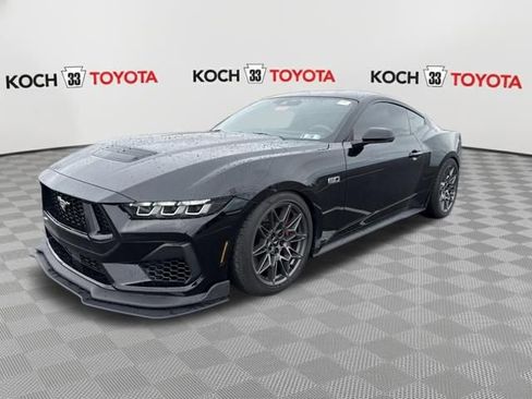 Used 2024 Ford Mustang GT Premium w/ GT Performance Package image 3