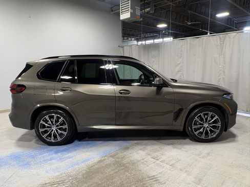 Used 2024 BMW X5 xDrive40i w/ M Sport Package AWD/4WD image 20