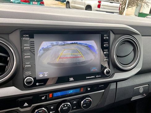 Used 2021 Toyota Tacoma TRD Off-Road w/ TRD Premium Off Road Package image 21