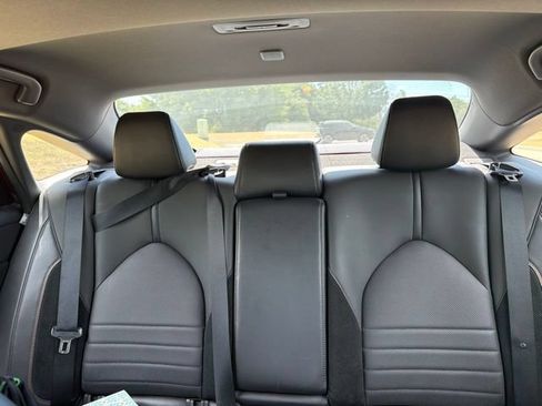 Used 2022 Toyota Avalon Touring FWD image 20