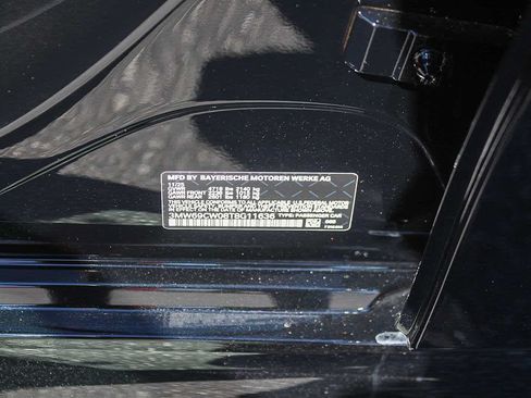 Used 2026 BMW 330i Sedan w/ Convenience Package RWD image 29