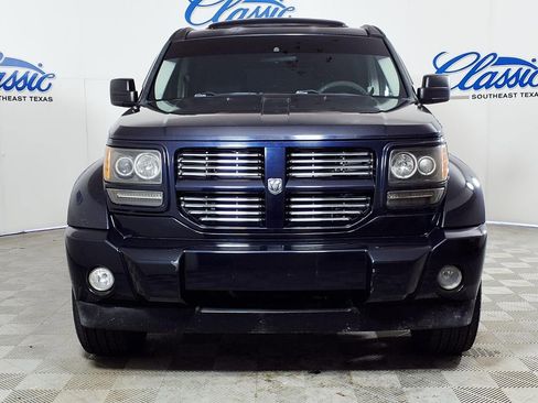 Used 2011 Dodge Nitro Heat image 3
