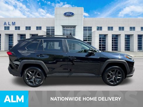 Used 2024 Toyota RAV4 Adventure image 5