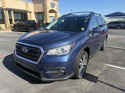 Used 2020 Subaru Ascent Limited w/ Technology Package image 3