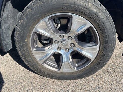 Used 2023 RAM 1500 Laramie image 16