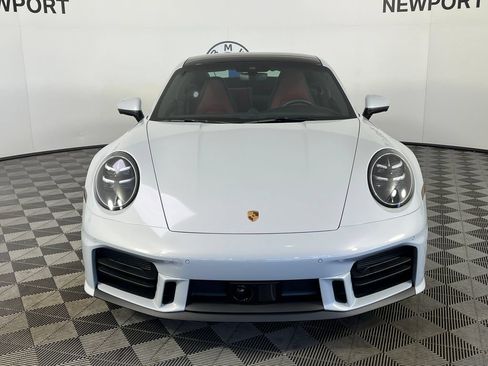 Used 2025 Porsche 911 Carrera RWD image 7