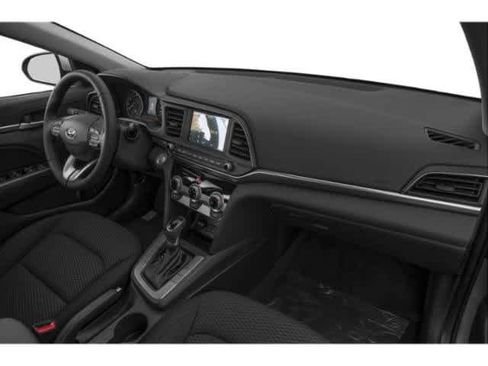 Used 2020 Hyundai Elantra Value Edition FWD image 18