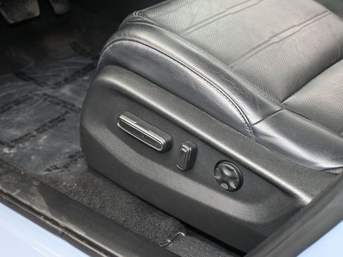 Used 2022 Honda CR-V EX-L image 13