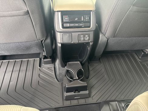 New 2025 Subaru Ascent Premium image 35