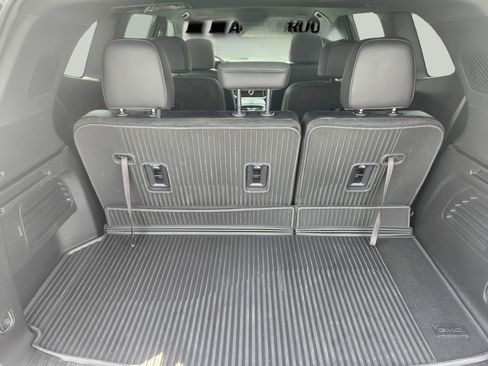 Used 2024 GMC Acadia AT4 w/ LPO, Floor Liner Package image 33