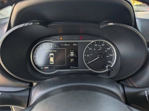 Used 2025 Nissan Versa SR image 24