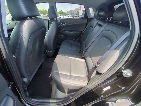 Used 2022 Hyundai Kona Limited w/ Cargo Package AWD/4WD image 17