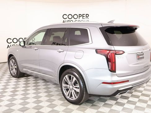 Used 2025 Cadillac XT6 Premium Luxury image 25