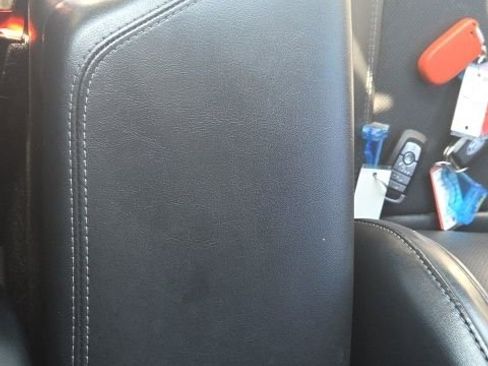 Used 2016 Dodge Challenger SXT Plus image 24