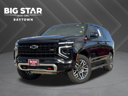 Used 2025 Chevrolet Suburban Z71 image 1