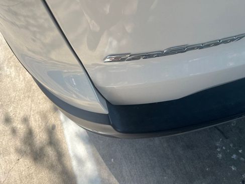 Used 2018 Ford EcoSport Titanium FWD image 3