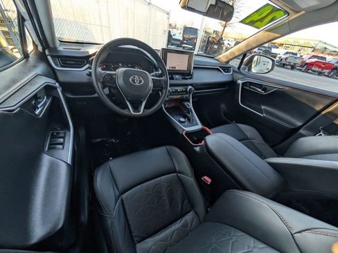Used 2024 Toyota RAV4 Adventure image 4