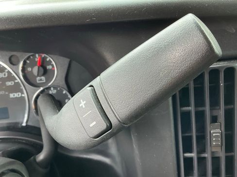 Used 2024 Chevrolet Express 2500 w/ Driver Convenience Package image 27