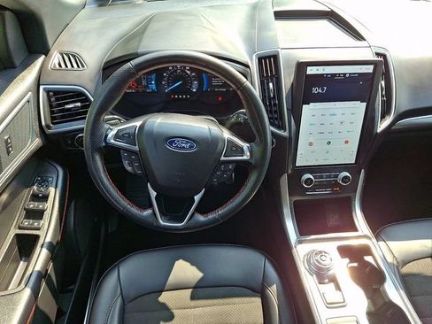 Certified 2024 Ford Edge ST-Line AWD/4WD image 13