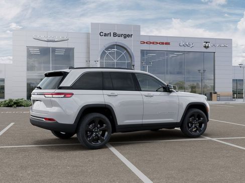 New 2026 Jeep Grand Cherokee Limited image 4