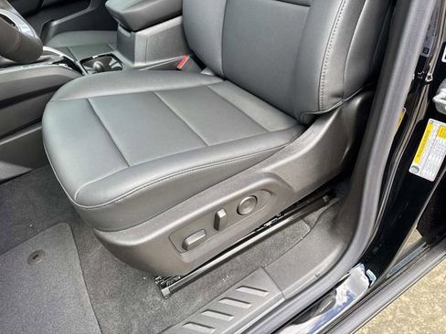 New 2026 Chevrolet Colorado LT w/ LT Convenience Package RWD image 18