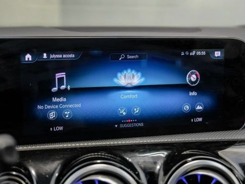 Used 2020 Mercedes-Benz A 220 4MATIC image 31