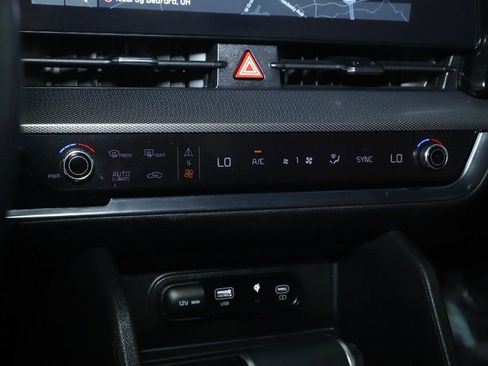 Used 2023 Kia Sportage SX FWD image 28