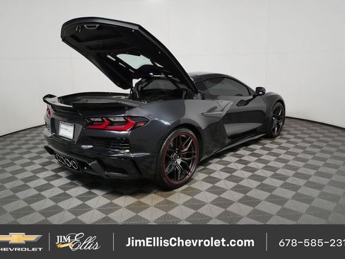 Used 2023 Chevrolet Corvette Z06 RWD image 33