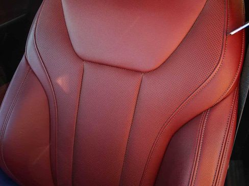 Certified 2023 BMW 330i Sedan w/ Driving Assistance Package image 28