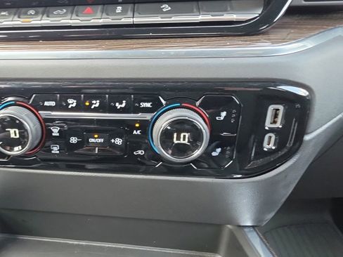 Certified 2022 Chevrolet Silverado 1500 LT Trail Boss w/ Protection Package AWD/4WD image 21